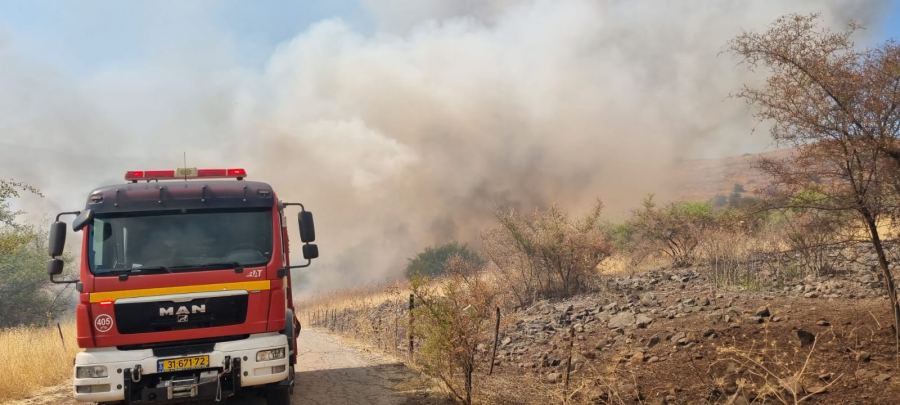 حريق في منطقة اشواك حرشيه واغلاق شارع رقم ٨٨٨